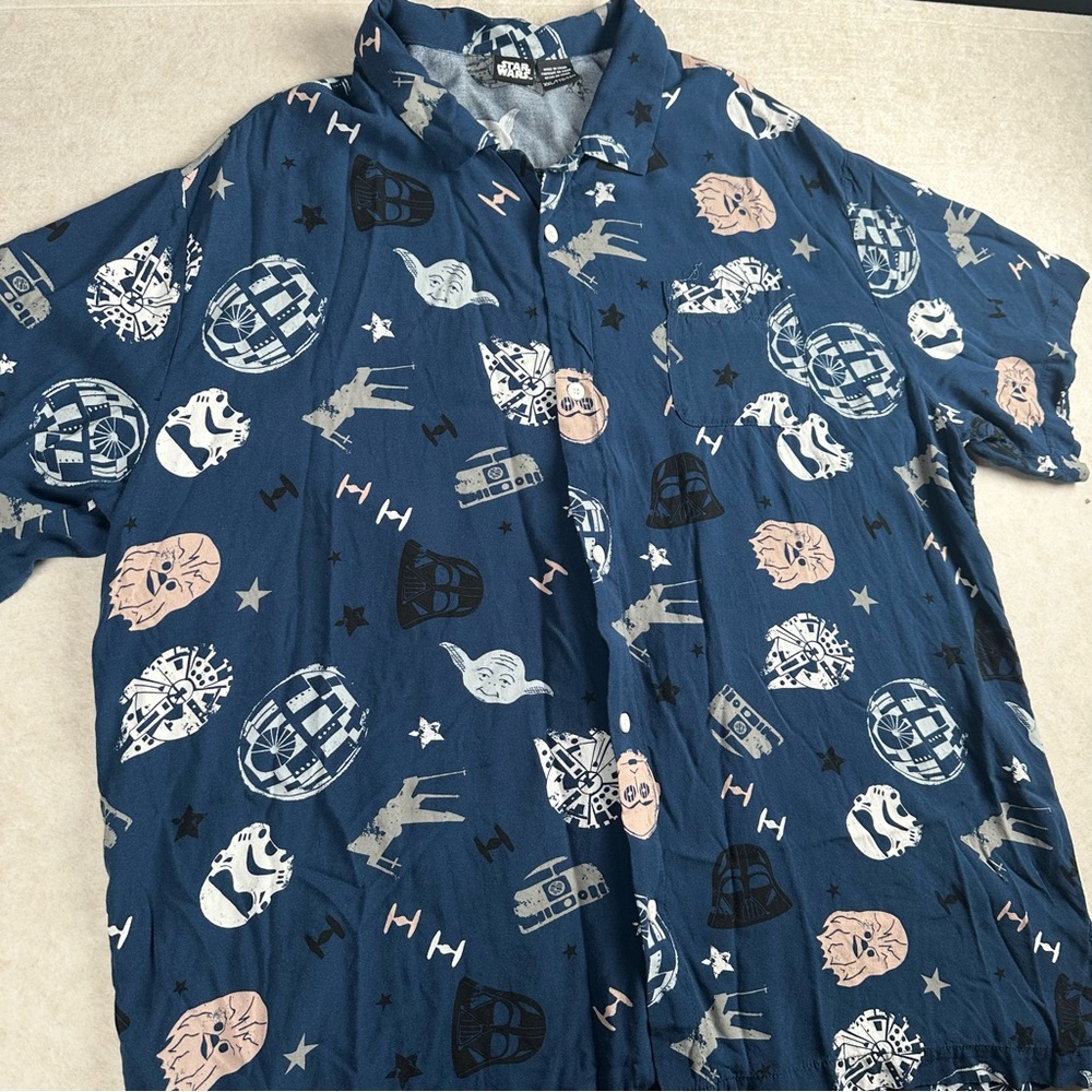 Men's Star Wars Print Short Sleeve Button Up Shirt Size 2X Large